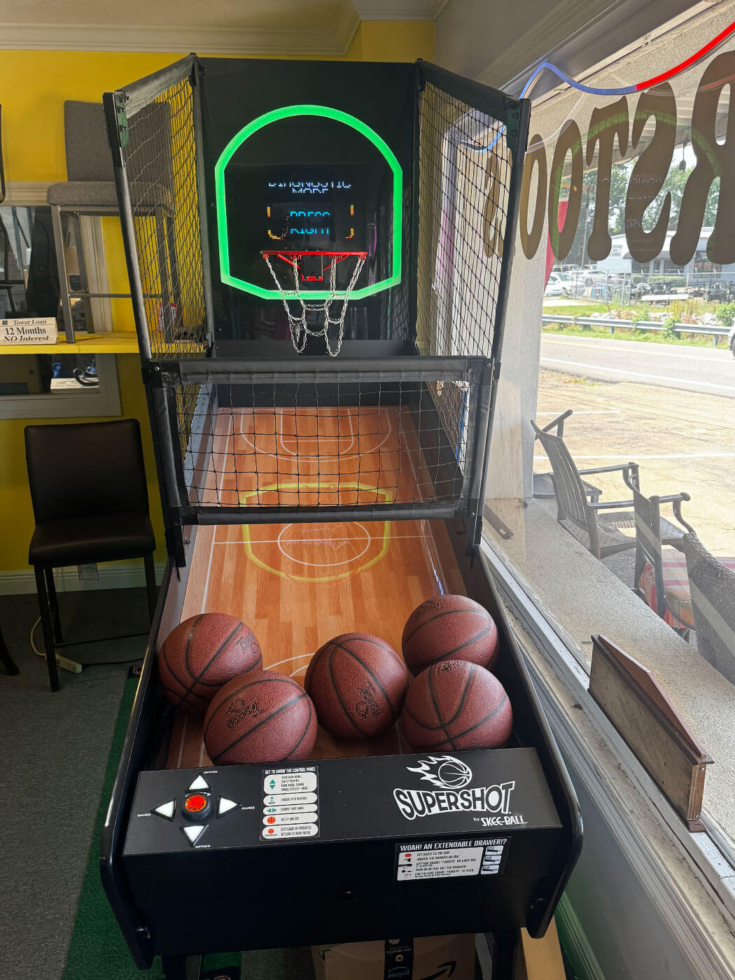 Multi-game arcade machine
